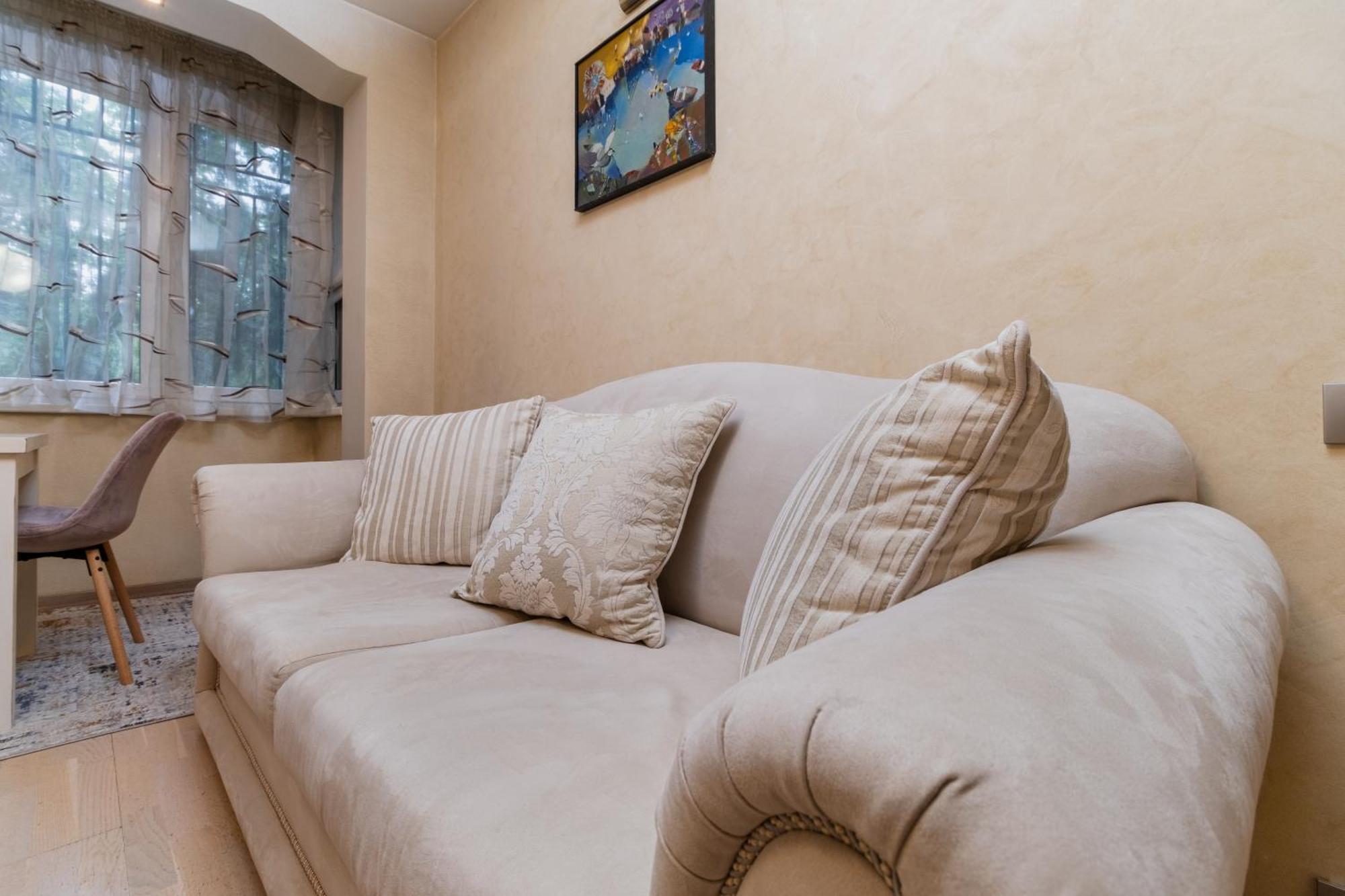 Elegant 1-Bedroom Apartment Plovdiv Exterior photo
